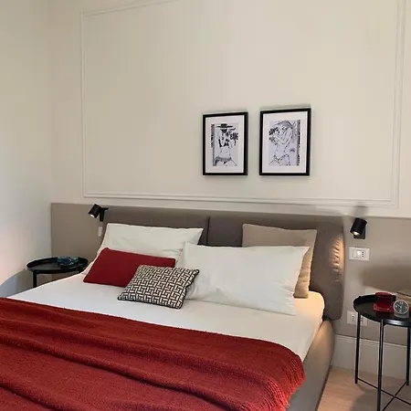 Luxury Zezon Daire Milano