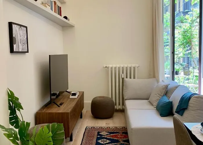 Luxury Zezon Daire Milano